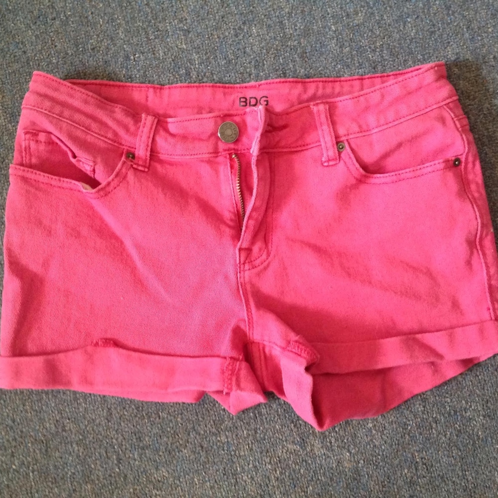 BDG Urban Outfitters High Waist Pink Shorts A27